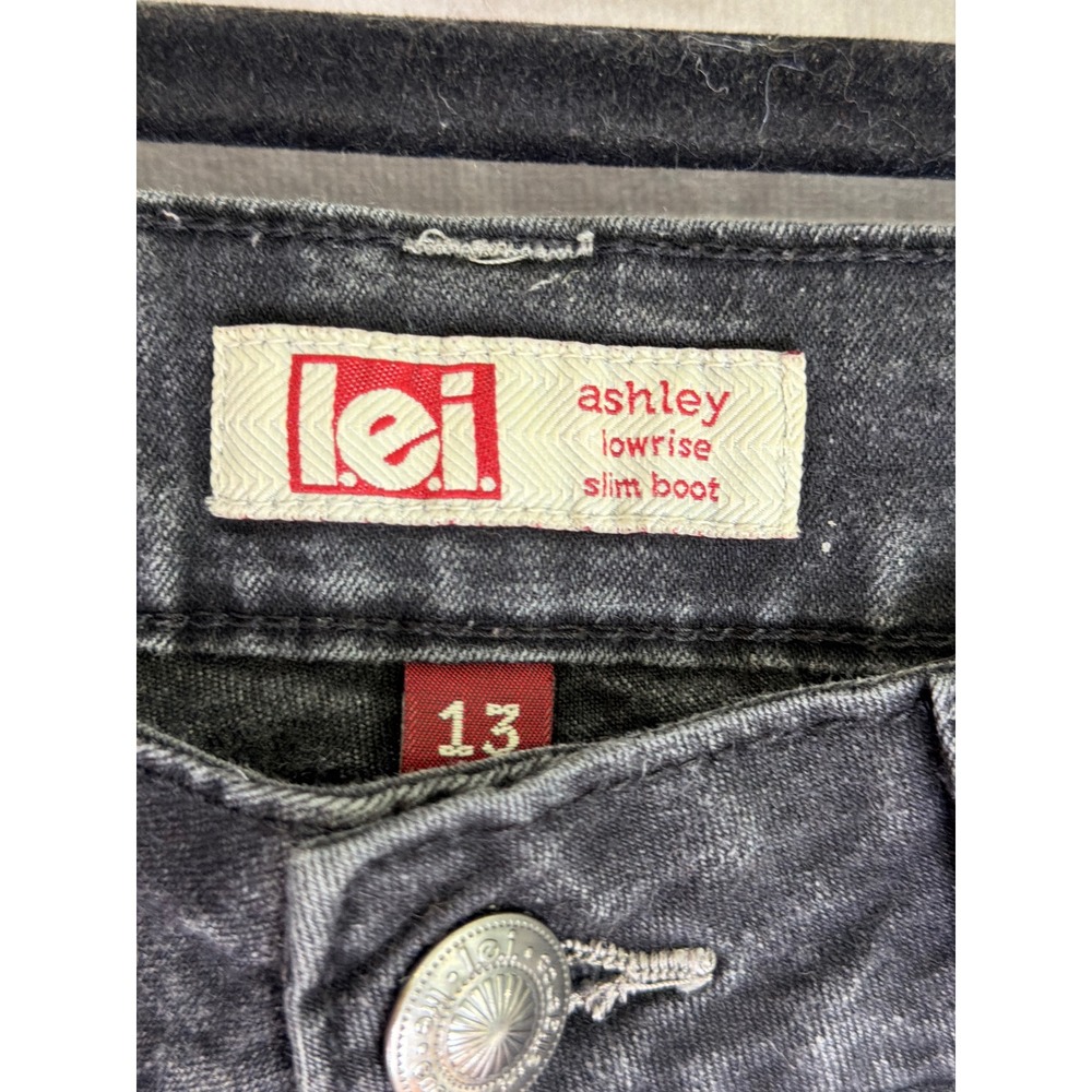 Y2K LEI Ashley Jeans 13 Black Low Rise Slim Bootcut Embroidered Fleur dis Lis - Picture 6 of 8